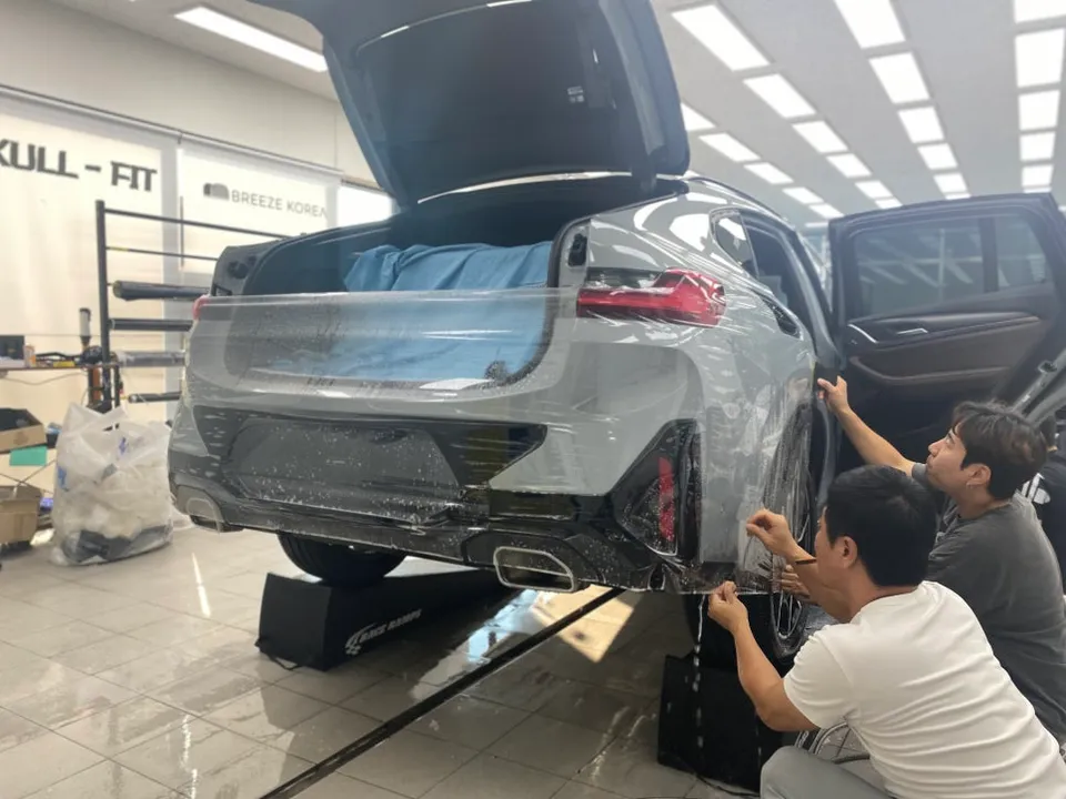 BMW X4 PPF施工事例|韓国での実例紹介 施工写真 1-3
