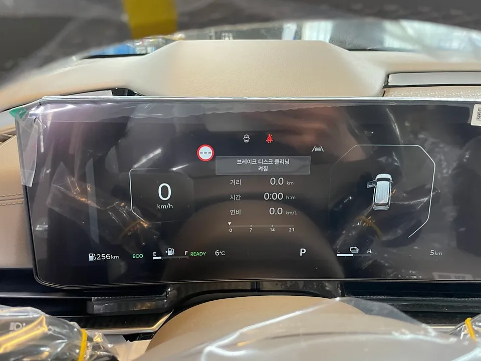 Kia Carnival 4th Genのカーフィルム施工事例｜費用目安・仕上がり 施工写真 3-3