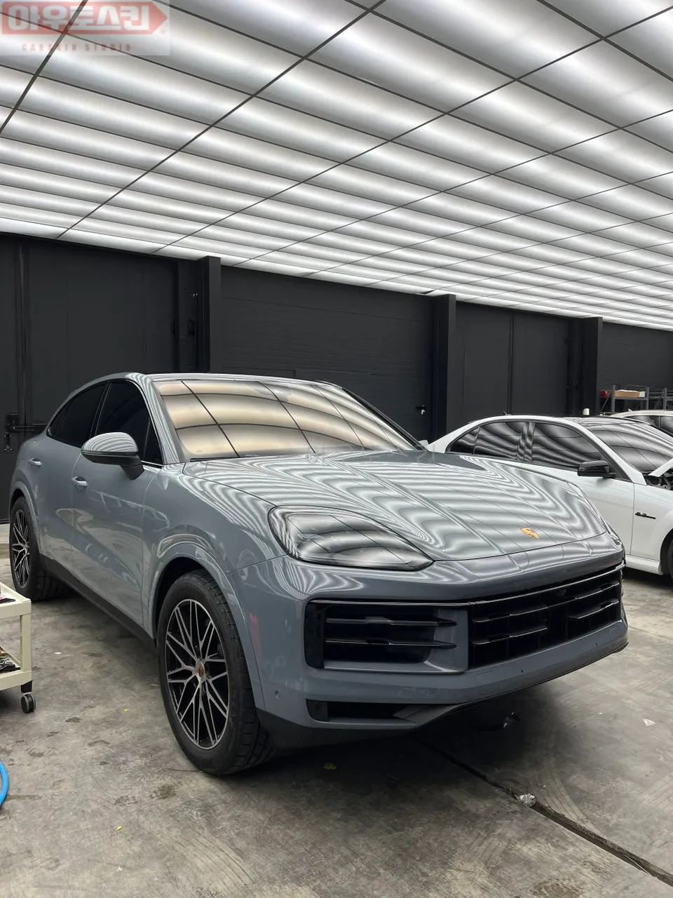 Porsche Cayenne Coupe PPF施工事例|費用目安・仕上がり 施工写真 1-3