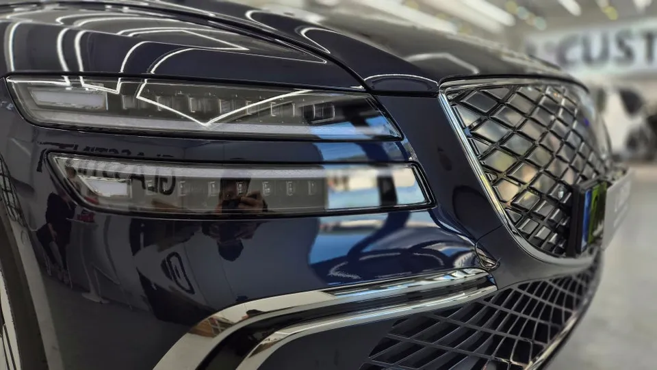 Genesis G80 PPF施工事例｜費用目安と仕上がり 施工写真 1-1