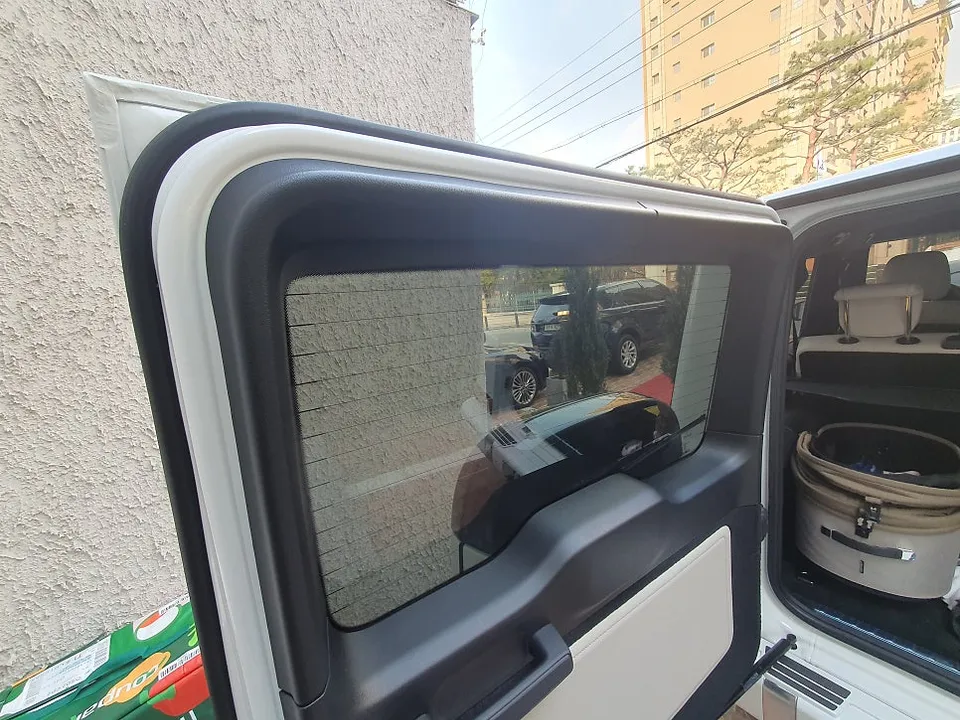 Mercedes-Benz G580 EQG sensors cameras - Mercedes-Benz G580 EQG Camera Installation Review photo 3