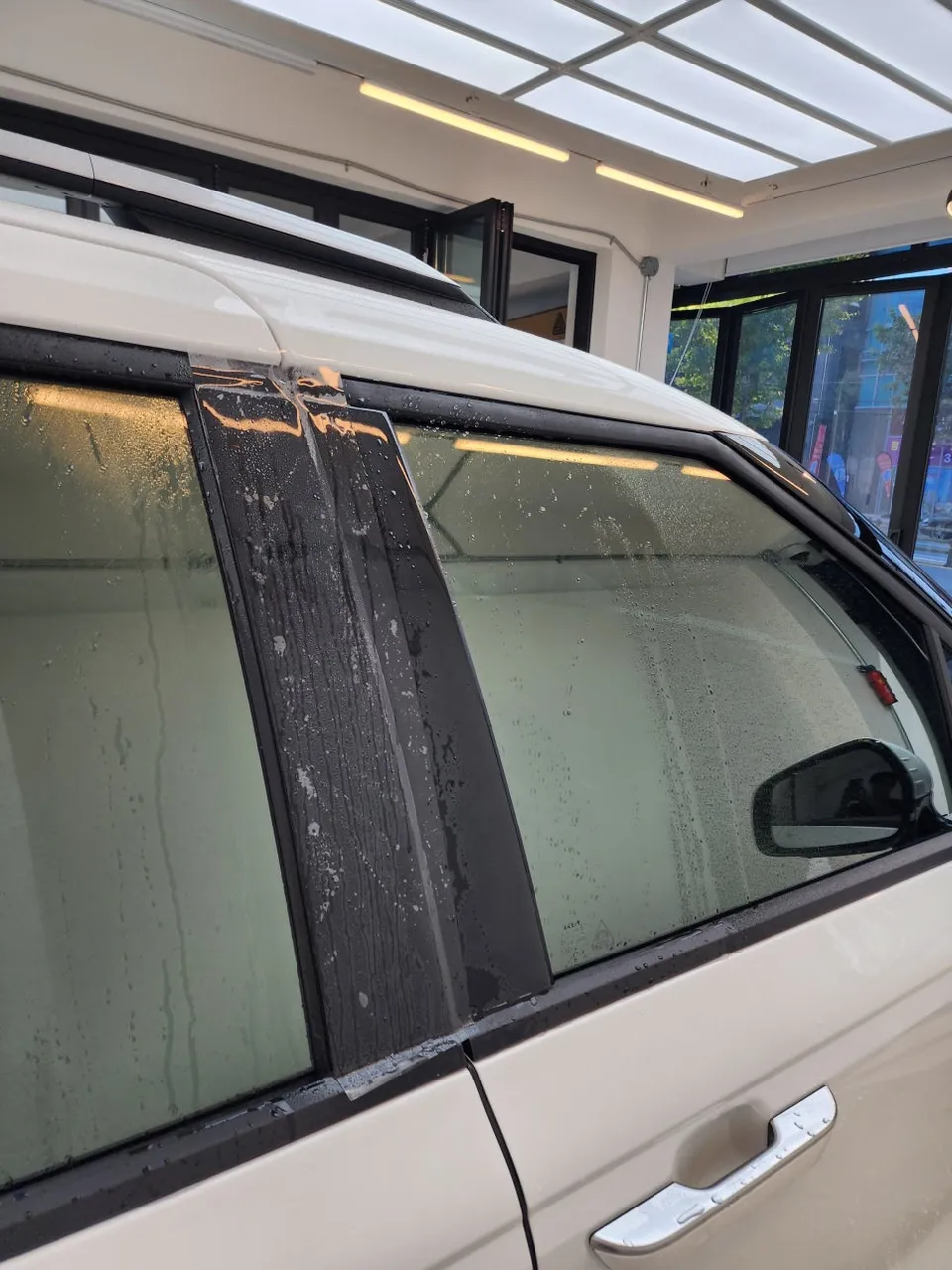 Kia Carnival KA4 PPF施工事例｜韓国での費用目安・仕上がり 施工写真 2-2