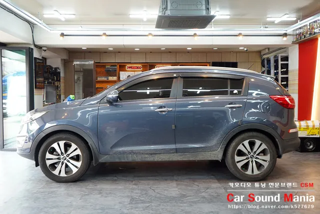 Kia Sportage Rのカーオーディオ施工事例 施工写真 2-1