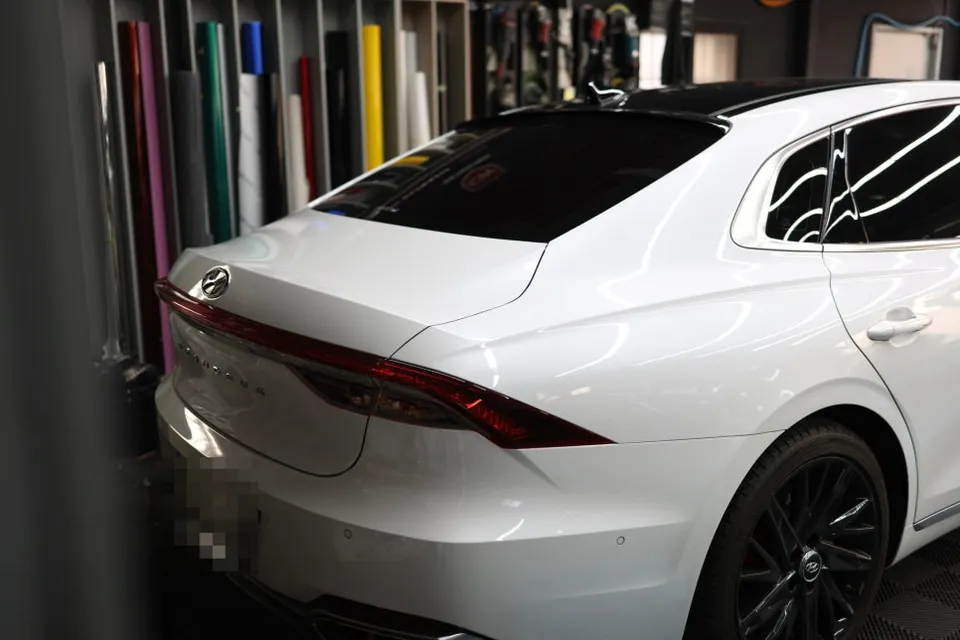Hyundai Azera vinyl wrap - Hyundai Azera Vinyl Wrap Review: Cost & Results photo 4