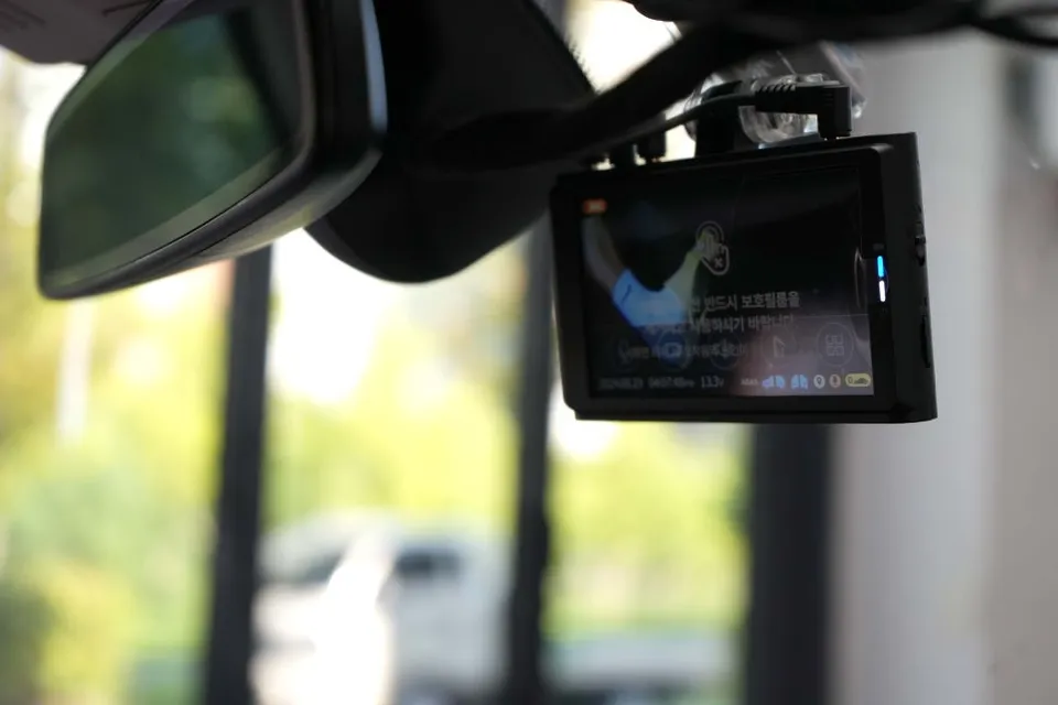 BMW X3 dash cam - BMW X3 Dash Cam Installation Review: Cost & Results photo 4