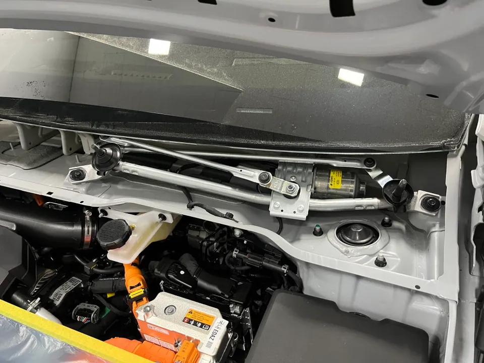 Kia Carnival soundproofing - Kia Carnival Undercoating Review: Noise Reduction & Comfort photo 4