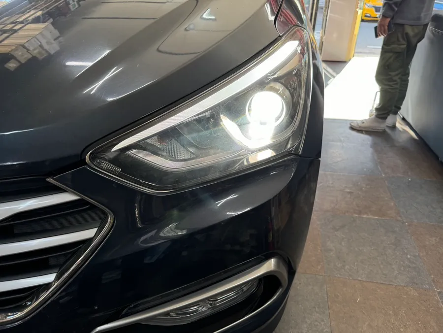 Hyundai Santa Fe DM lighting upgrade - Hyundai Santa Fe DM Lighting Upgrade Review — 150% Brighter HID photo 3