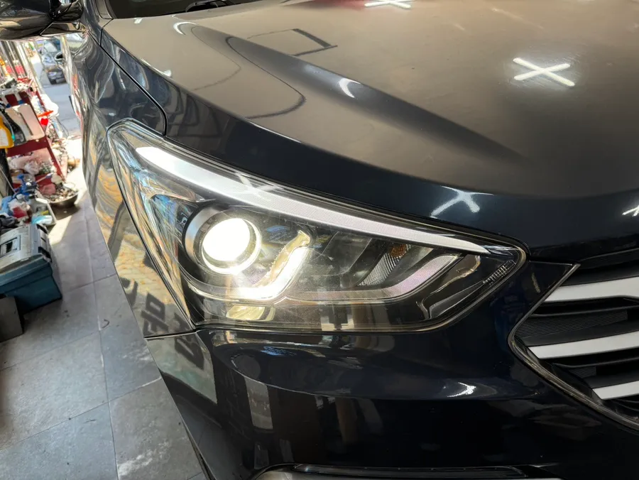 Hyundai Santa Fe DM lighting upgrade - Hyundai Santa Fe DM Lighting Upgrade Review — 150% Brighter HID photo 4