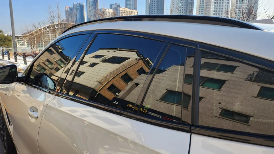 BMW X6のブラックPPF施工事例|費用目安と仕上がり 施工写真 2-1