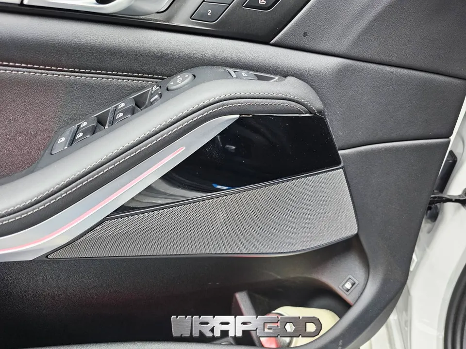 BMW X5 vinyl wrap - BMW X5 Interior Carbon Wrap Review - Stunning Transformation photo 5