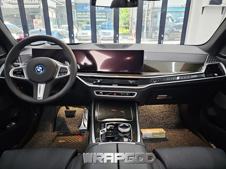 BMW X5のカーラッピング事例｜費用目安・仕上がり 施工写真 3-2
