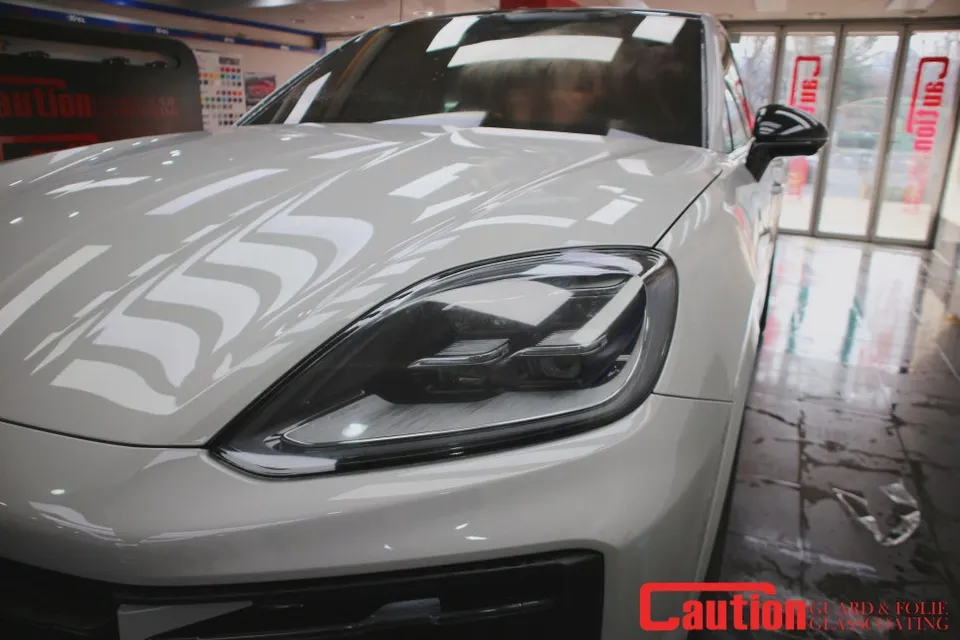 Porsche Cayenne PPF施工事例｜費用目安・仕上がり 施工写真 2-3