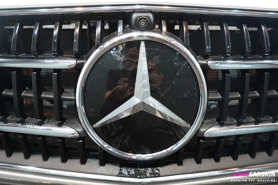 Mercedes-Benz EクラスのPPF施工事例|費用目安・仕上がり 施工写真 3-3