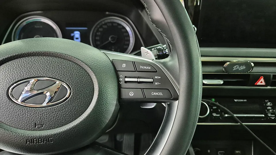 Hyundai Sonata DN8 OEM Options Review — Smart Cruise Control photo 2