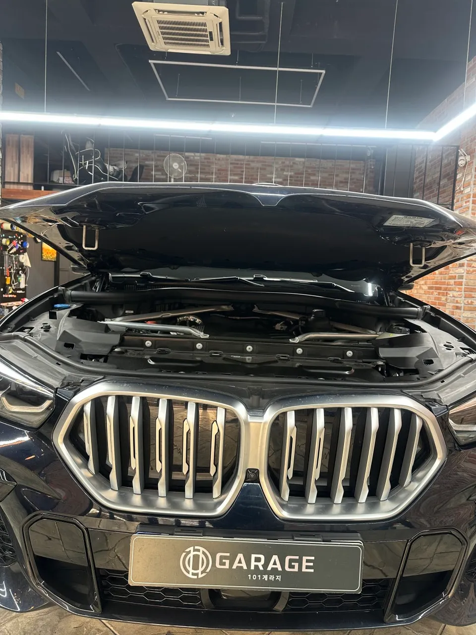 BMW X6 PPF Install Review — Chrome Delete & Paint Protection photo 2