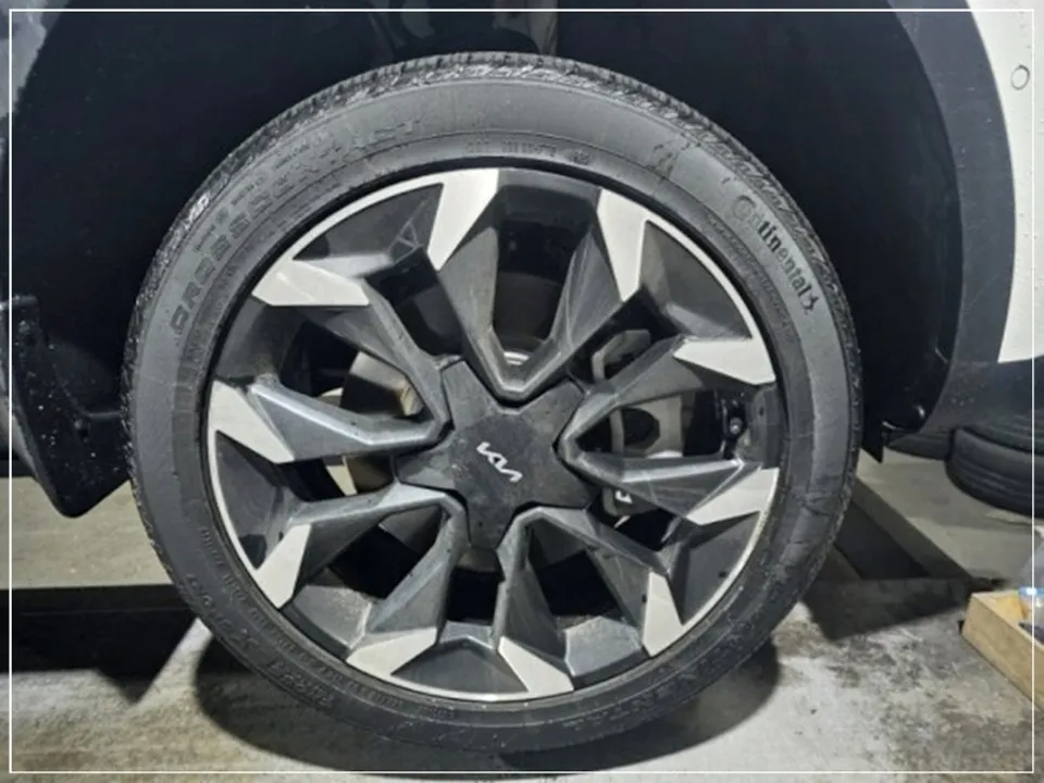 Kiaのホイールリペア・塗装事例 施工写真 2-1