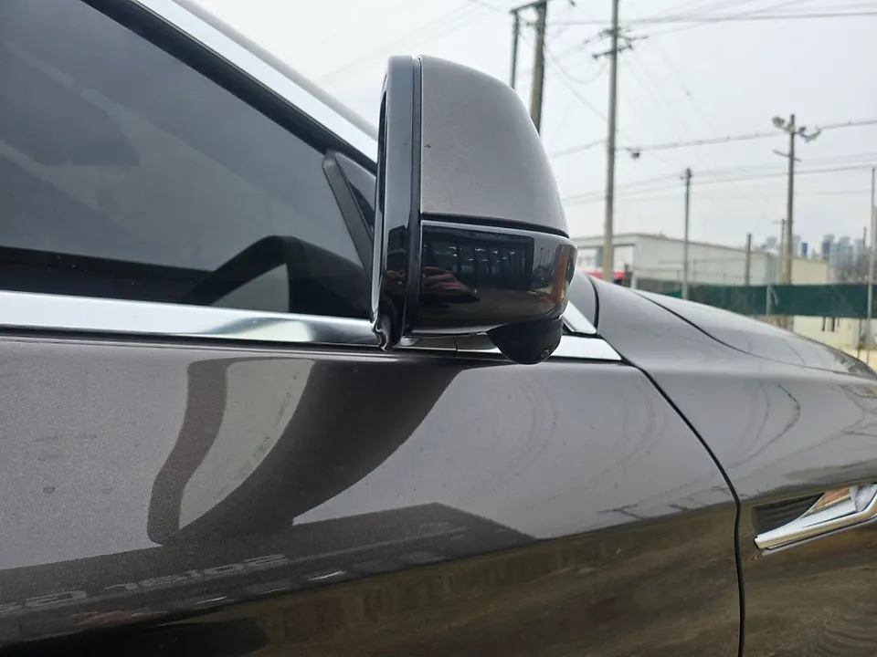 BMW 6 SeriesのAndroid Auto・CarPlay取付事例 施工写真 4-2