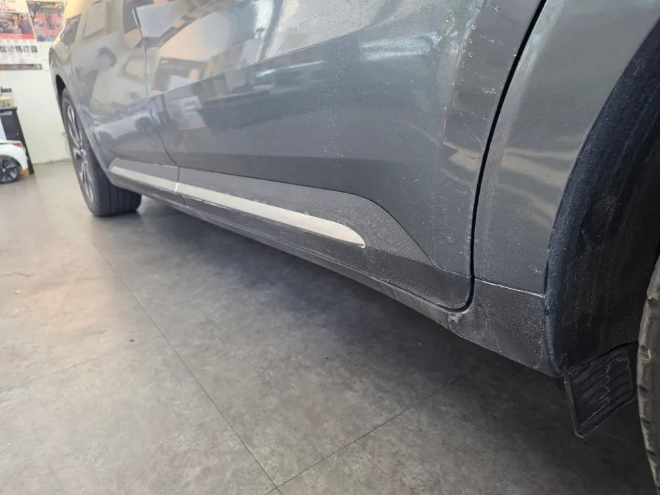 Kia CarnivalのPPF施工事例 施工写真 6