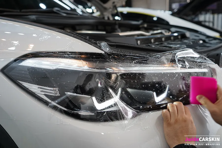 BMW X5のPPF施工事例｜傷防止と仕上がり 施工写真 5