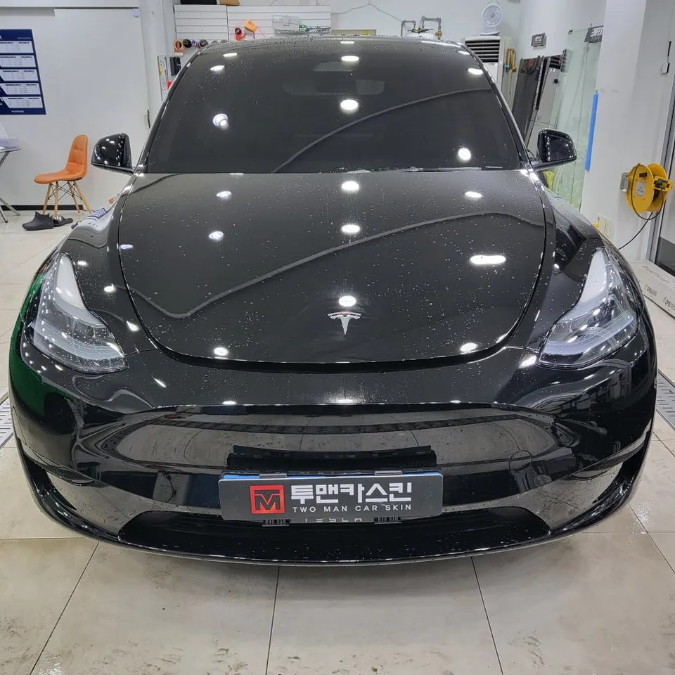 Tesla Model Y PPF施工事例｜費用目安・仕上がり 施工写真 2-1