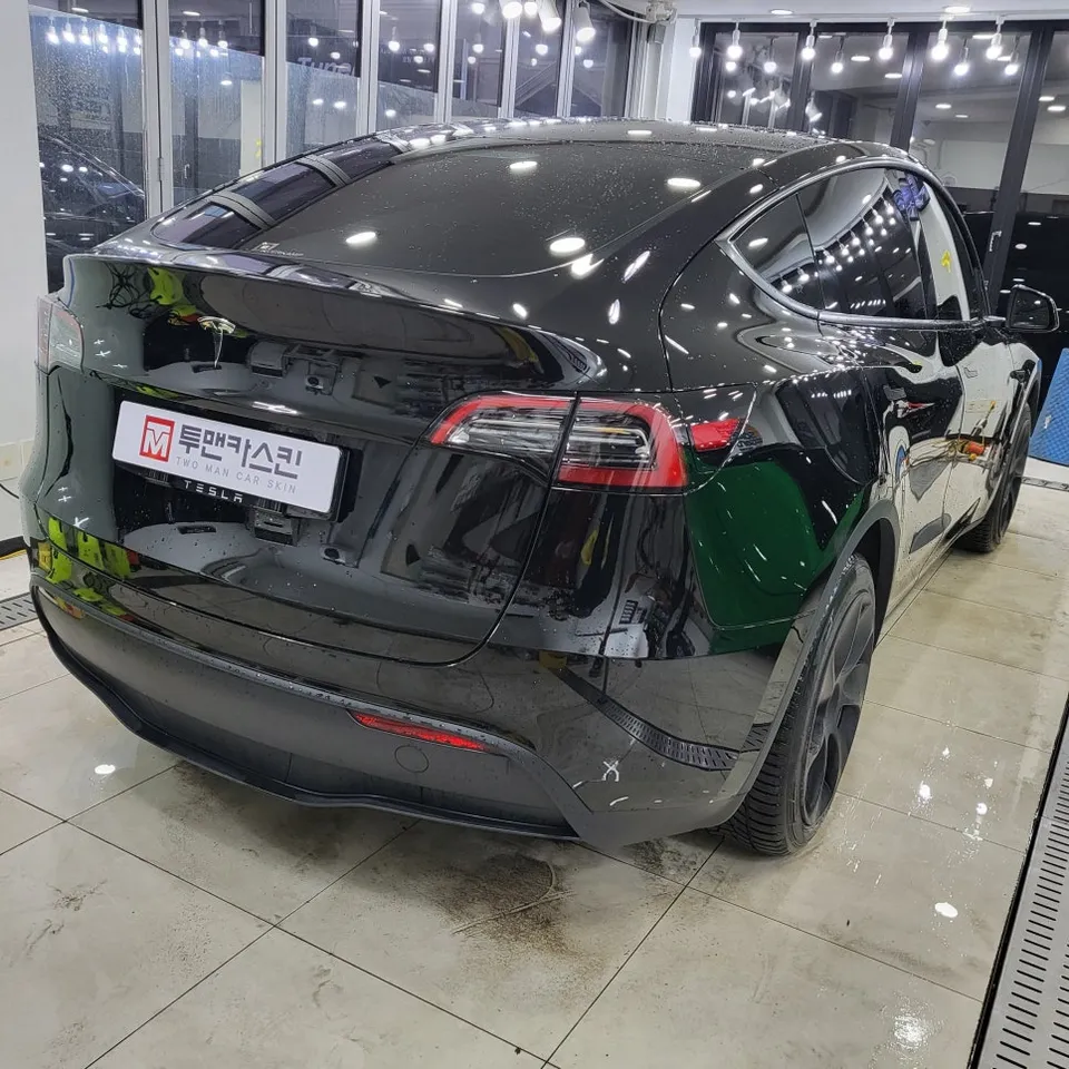 Tesla Model Y PPF施工事例｜費用目安・仕上がり 施工写真 3-1