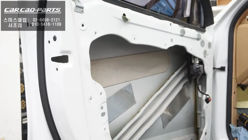 Porsche Cayenne E3 oem options - Porsche Cayenne E3 Ghost Door Retrofit Review photo 3