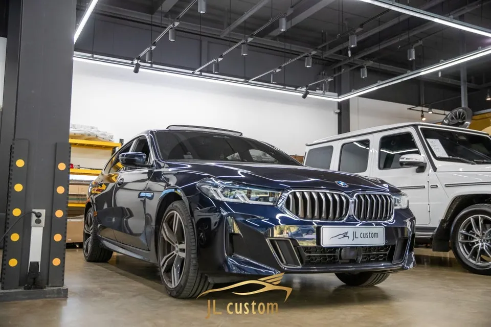 BMW 6 Series GT surround view camera review