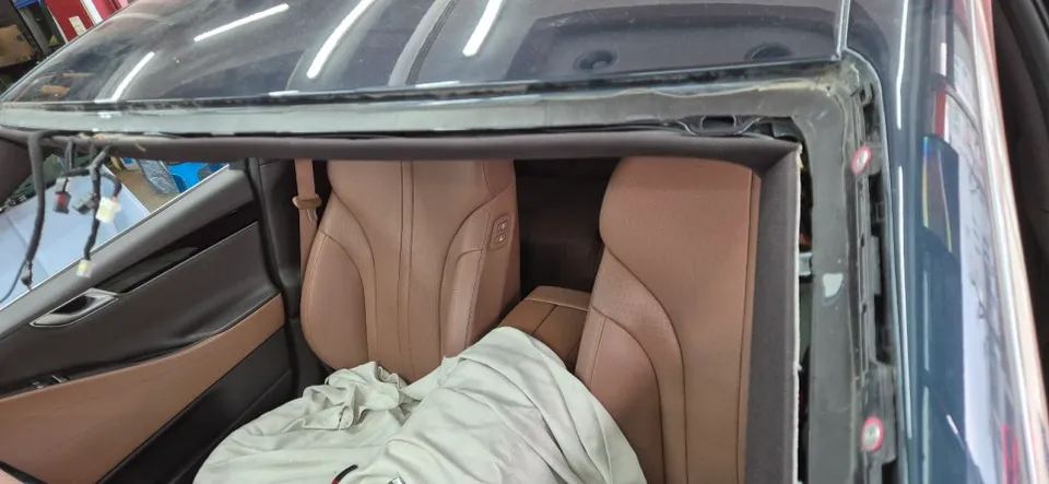 Genesis G80のカーフィルム施工事例|費用目安と仕上がり 施工写真 3-3
