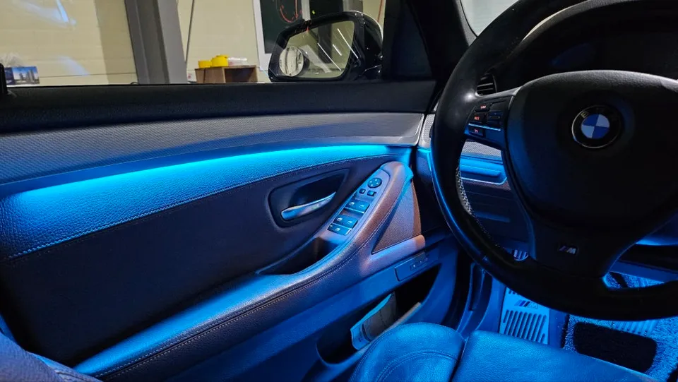 BMW 5 Series ambient lighting - BMW 5 Series Ambient Lighting Upgrade Review — Enhanced Interior photo 4