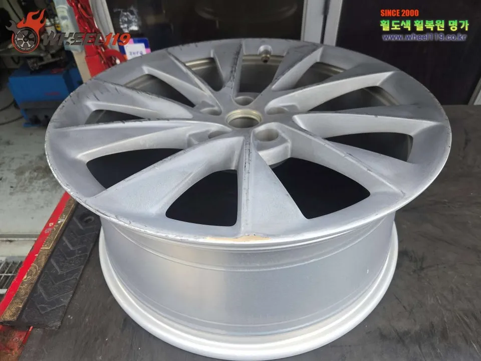 Tesla Model S wheel repair - Tesla Model S Wheel Repair & Painting Review photo 6
