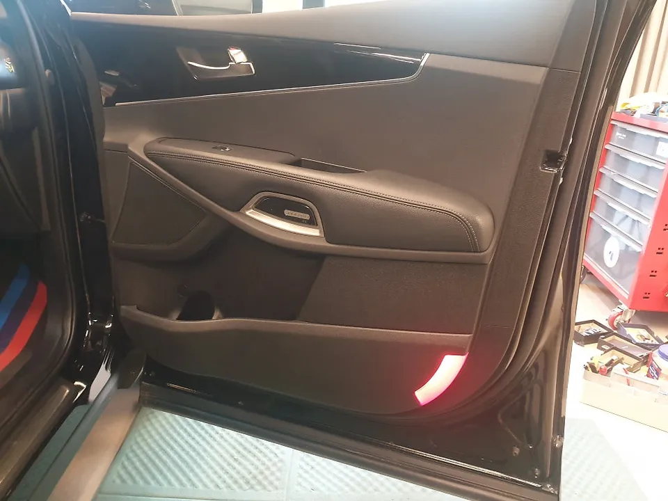 Kia Sorento MQ4 dash cam - Kia Sorento MQ4 Dash Cam Installation Review photo 3