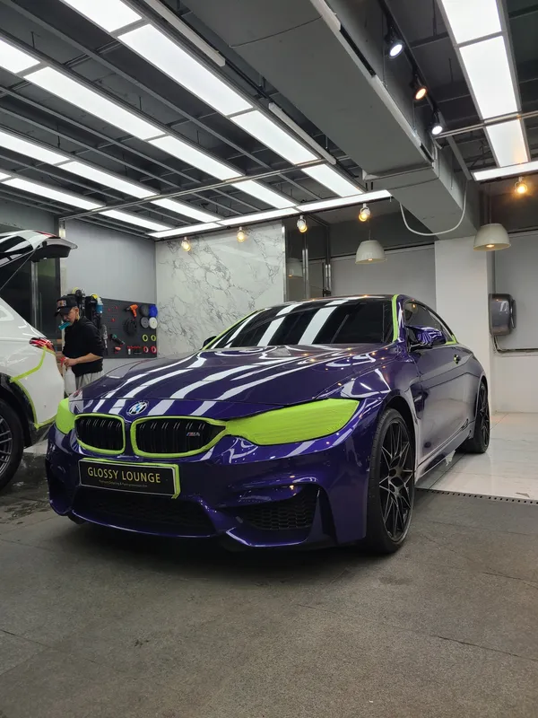 BMW M4のPPF施工事例｜5年後の状態と仕上がり 施工写真 2-2
