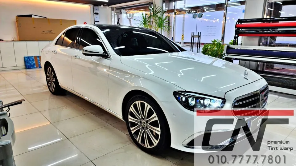 Mercedes-Benz E-Class window tinting - Mercedes-Benz E-Class Window Tinting Review — Enhanced Comfort photo 3
