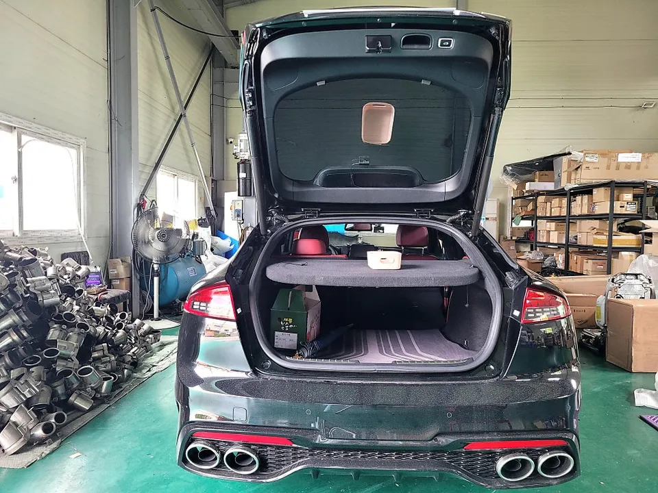 Kia Stinger body kit - Kia Stinger Body Kit & Aero Parts Review — GT Spoiler Upgrade photo 5