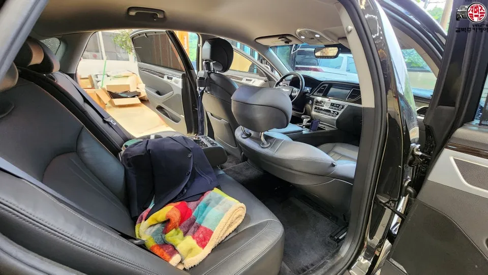 Genesis G80 seat ventilation - Genesis G80 Seat Climate Upgrade Review photo 4