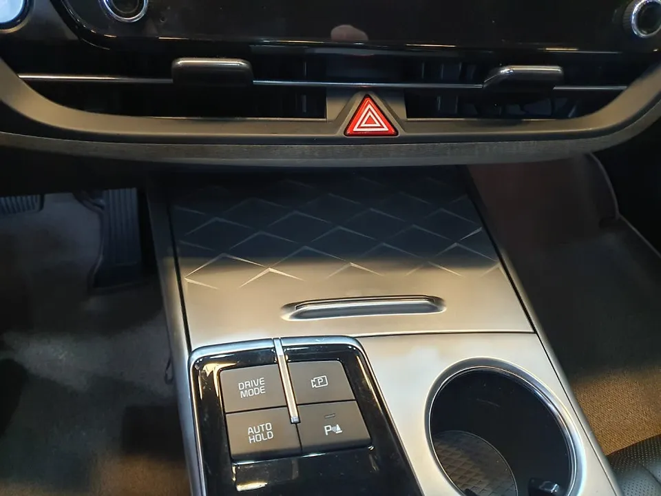 Kia K8 oem options - Kia K8 Taxi Conversion Console Restoration Review photo 3