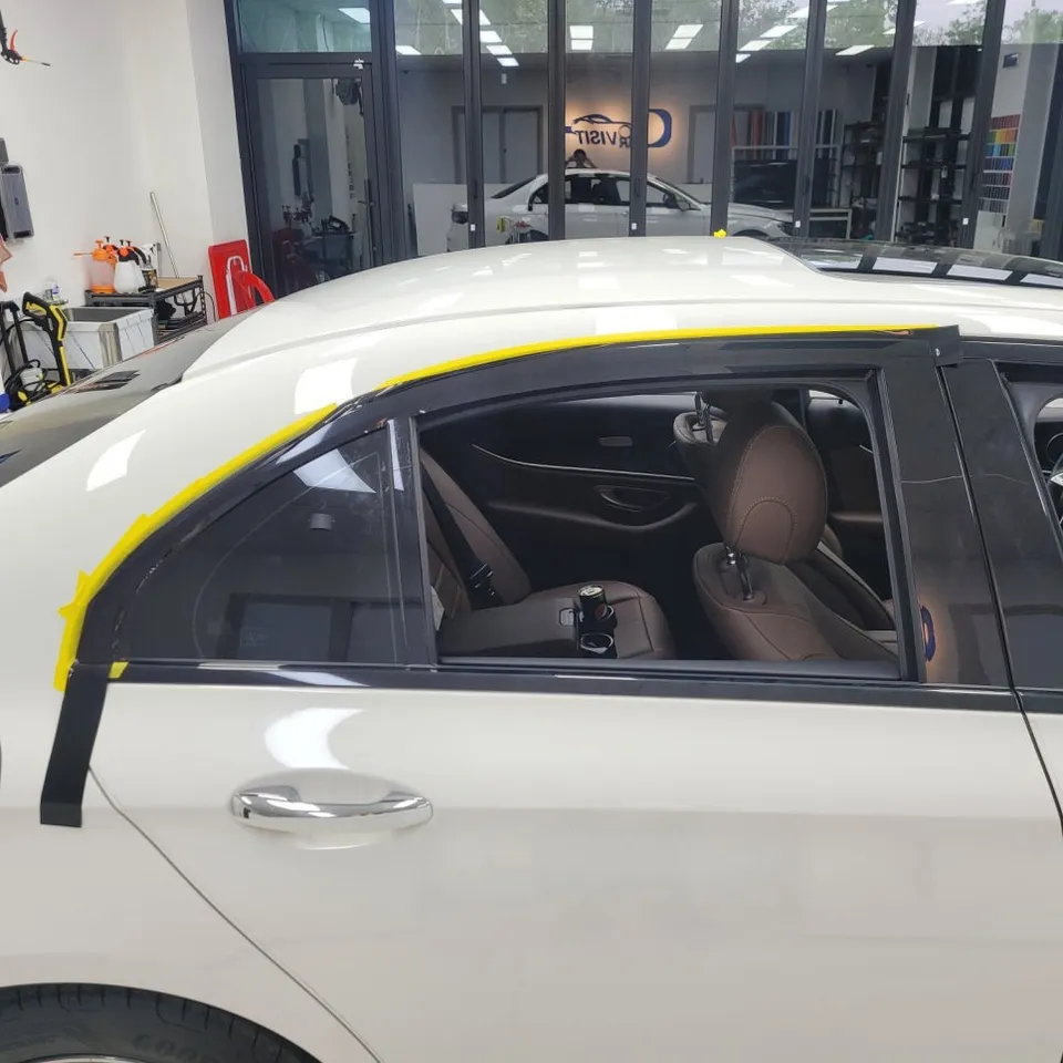 Mercedes-Benz Eクラス PPF施工事例|費用目安・仕上がり 施工写真 3-2