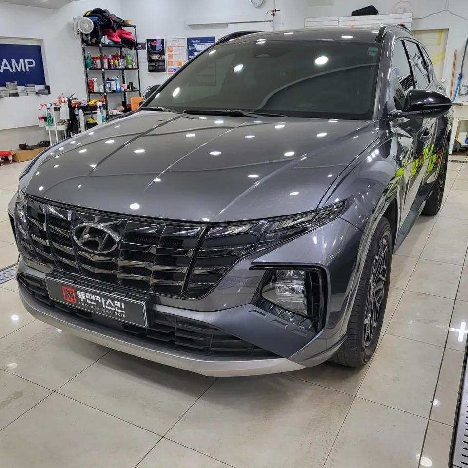 Hyundai Tucson NX4のカーラッピング事例|費用目安・仕上がり 施工写真 1-1