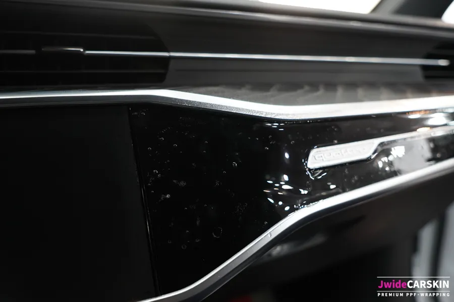Audi A6のPPF施工事例｜ハイグロシ保護 施工写真 1-2