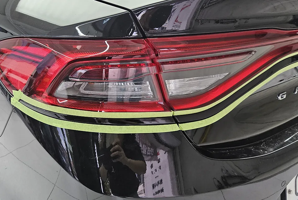 Hyundai Grandeur IGのカーラッピング事例|費用目安・仕上がり 施工写真 2-2