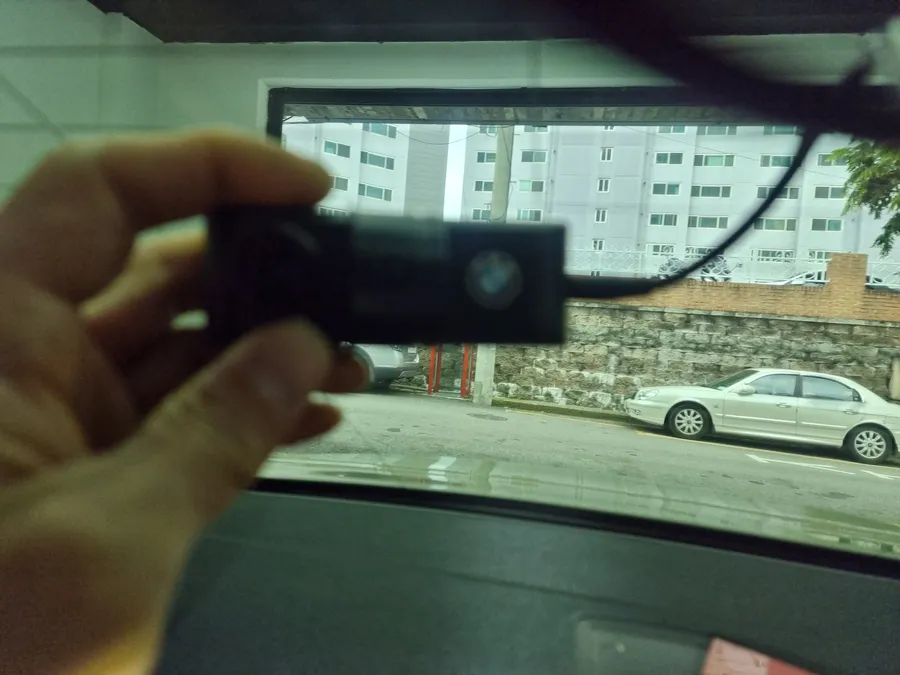 BMW 3 Series G20 dash cam - BMW 3 Series G20 Dash Cam Installation Review photo 4