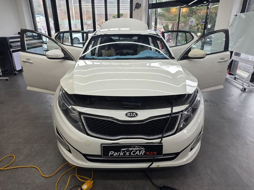 Kia K5のカーフィルム施工事例：費用目安と仕上がり 施工写真 3-2