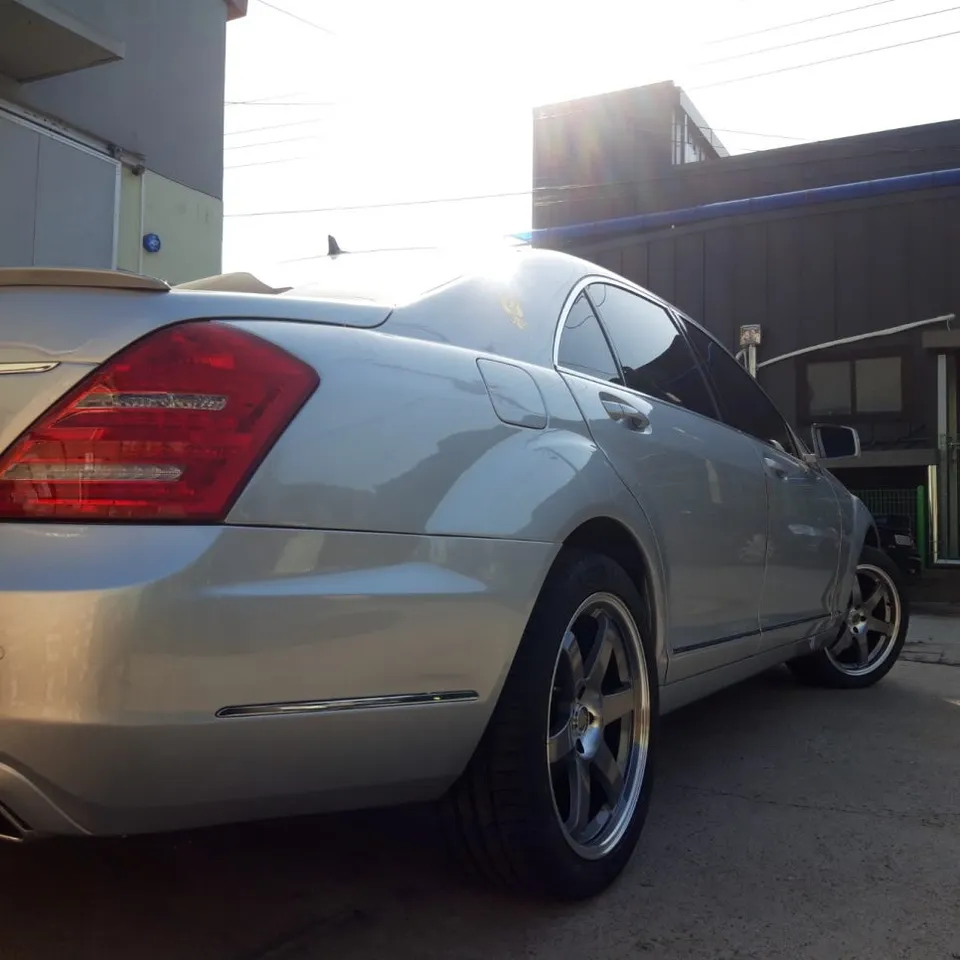 Mercedes-Benz S500 tires - Mercedes-Benz S500 Tire Replacement Review — Enhanced Style photo 4