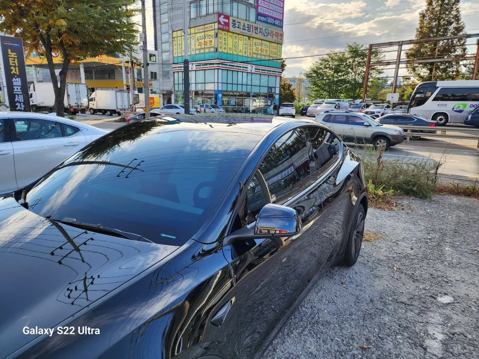 Tesla Model Y PPF施工事例｜費用目安と仕上がり 施工写真 3