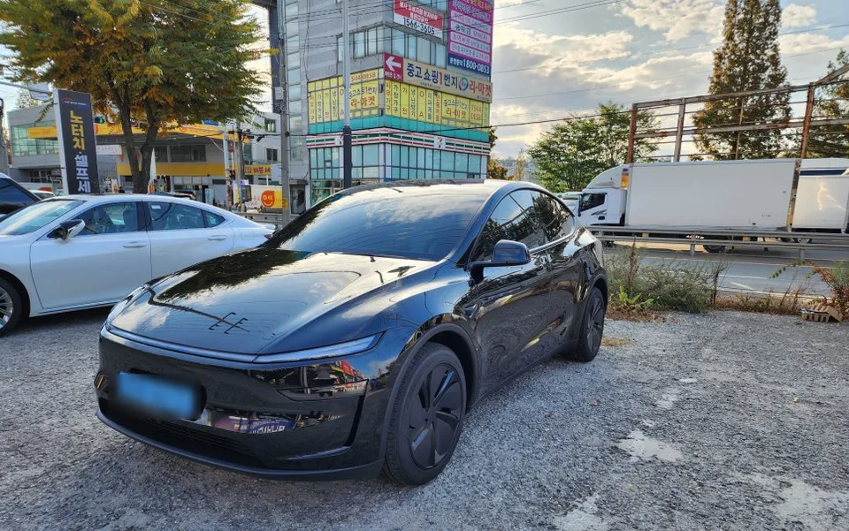 Tesla Model Y PPF施工事例｜費用目安と仕上がり 施工写真 4