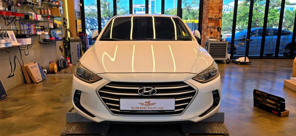 Hyundai Elantra ADのAndroid Auto・CarPlay取付事例 施工写真 1-1