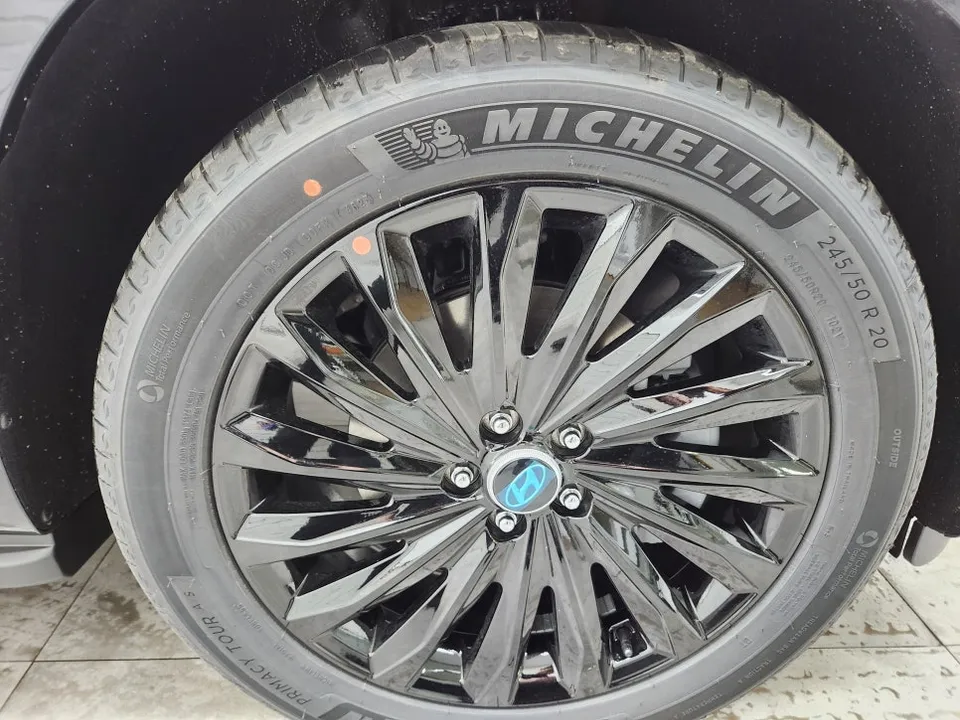 BMW X7 ドライブレコーダー取付事例｜費用目安・仕上がり 施工写真 3-3