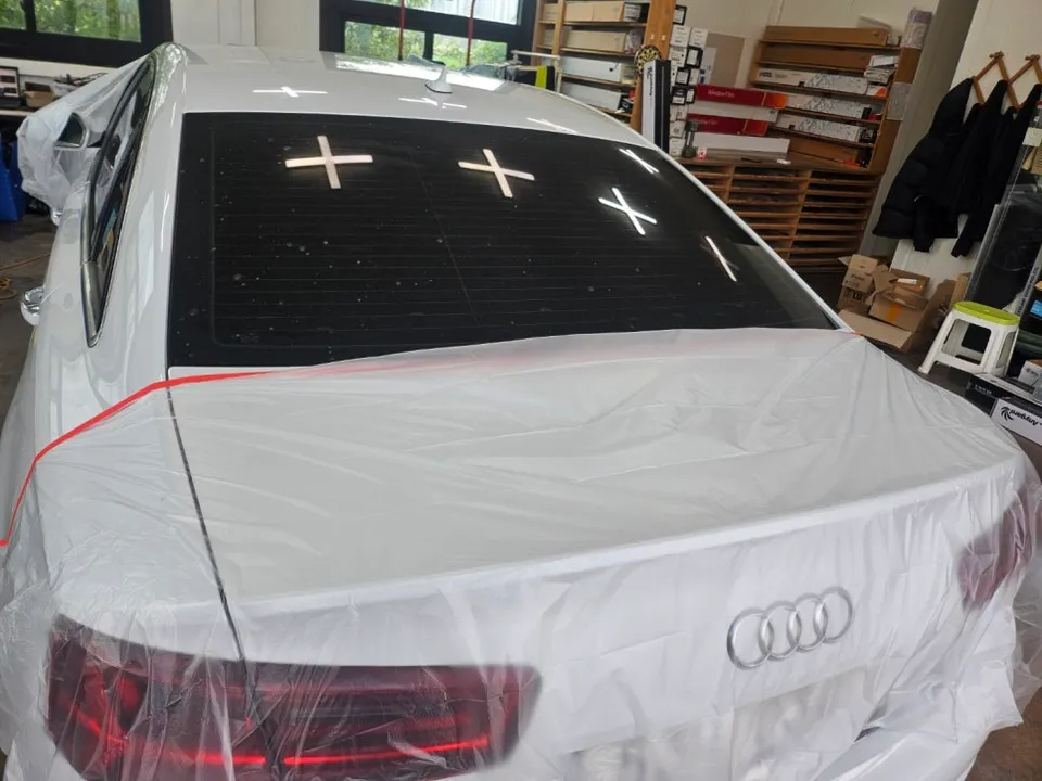 Audi A6のカーフィルム施工事例｜費用目安・仕上がり 施工写真 1-2