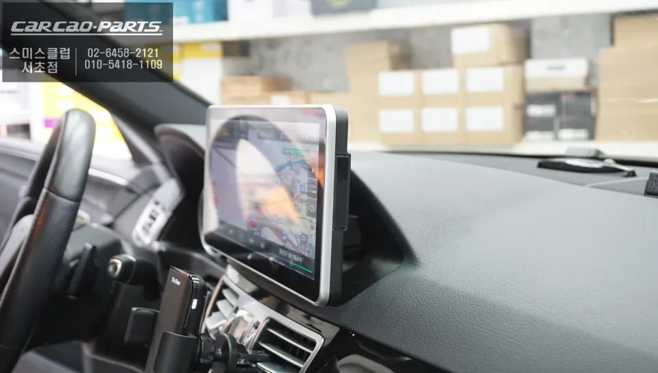 Mercedes-Benz E300 W213 surround view camera - Mercedes-Benz E300 Surround View Camera Upgrade Review photo 3