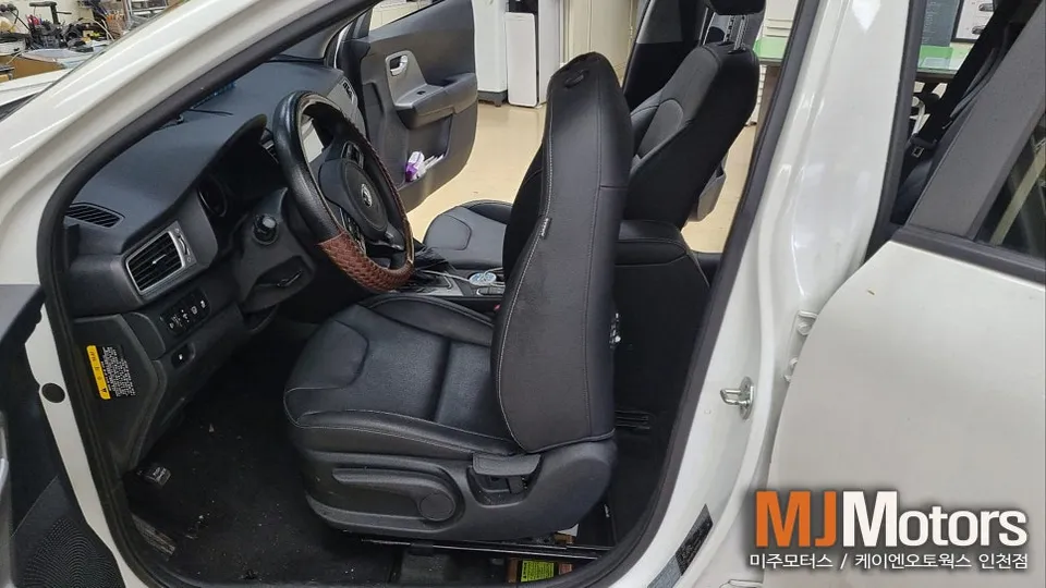 Kia Niro seat ventilation - Kia Niro Power Seat Upgrade Review — Enhanced Comfort photo 2